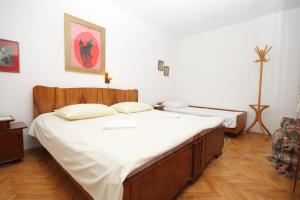 Apartments with WiFi Komiza, Vis - 8926