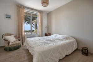 Maisons de vacances Villa face Mer-Corniche de Prefailles, pour 10 personnes : photos des chambres
