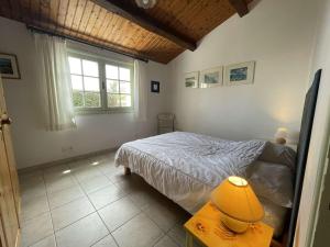 Maison confortable 5 pièces, 8 couchages, proche plage et commerces, avec jardin, terrasse et WiFi. - FR-1-224B-477