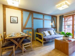 Appartement central avec piscine, sauna et WIFI - FR-1-296-298