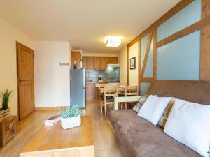 Appartement central avec piscine, sauna et WIFI - FR-1-296-298