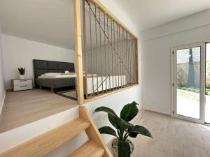 Perla Luxury Apartment - Private Patio & Parking