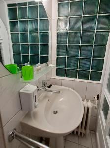 7 Levél Panzió, Ultra Central, Self Check-in, Self-Catering