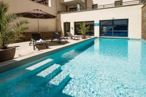 Appart'hotels Lagrange Vacances Les Patios Eugenie : photos des chambres