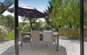 Stunning Home In Rødby With Kitchen