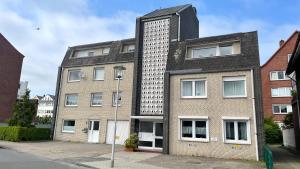 Neue Reihe 8 Wohnung links