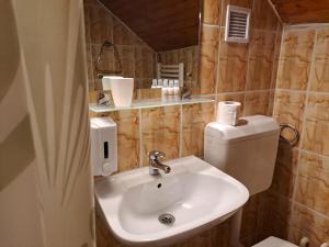 7 Levél Panzió, Ultra Central, Self Check-in, Self-Catering