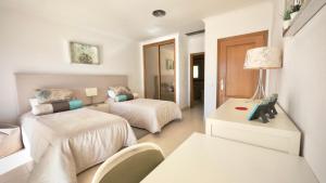 Burgau Sea View, Beach & Pool Villa