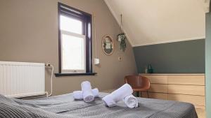 Cozy home St. Philipsland with 2 bathr. business