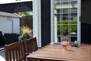 30, Holiday Inn Oisterwijk #Hygiëne #Airport Eindhoven #Airco #Bosrijk #Hiking & Biking #Efteling #Safaripark