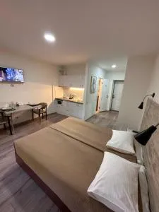 Smart Apart - Malyye Khutora