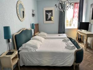 Hotels Chez LOUISETTE chambre : photos des chambres