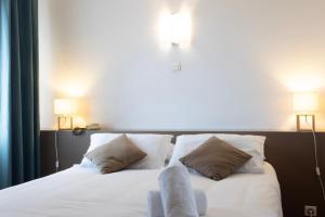 Hotels Hotel Les Lentisques : photos des chambres
