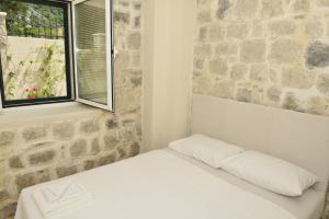 Deluxe One Bedroom Apartment room in Villa Andrea