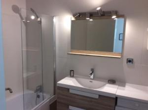 Appartements Studio climatise avec petit jardin : photos des chambres