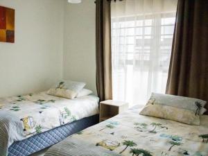 1253 The Blyde Crystal Clear 3 Bedroom Garden Apartment