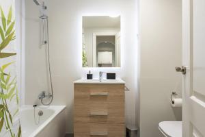 Arroyo de la Miel Apartment Acomodation - Cuddly Nest for 2