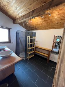 Chalets CHALET TOUDBIOLE haut de chalet : photos des chambres