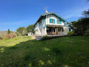 Villas Magnifique maison basque - vue montagne - 8 personnes : photos des chambres