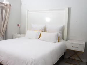 1254 The Blyde Crystal Clear 3 Bedroom Garden Apartment