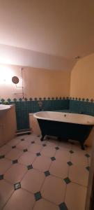 Maison grand jardin 8 personnes