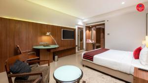 Express Inn The Business Luxury Hotel