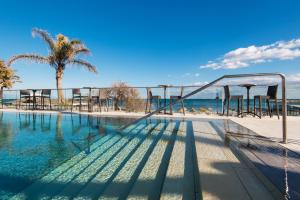 ALOHA MARINA Private APARTMENT 1st line Ocean Beach CARIHUELA