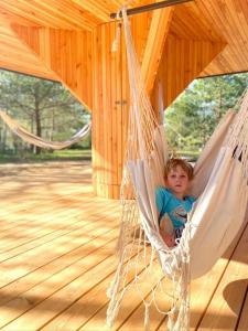 Bird Lodge for 6 guests, 50 m from the lake, sauna, hot tube