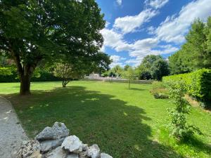 Hotels Domaine Les Falaises - Hotel et Restaurant : photos des chambres