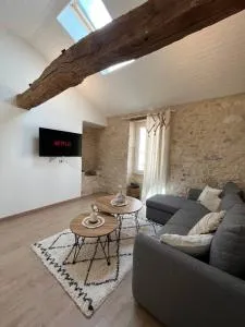 La Pierre Pourpre - Rouquette