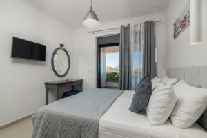Villa Jolla-Private Pool-Ideal for big groups By Villa mana gers