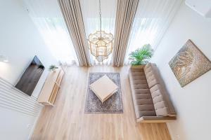 Modern Loft Apartment wfree parking No.2