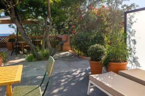 Hotels Les Terrasses du Bailli : photos des chambres