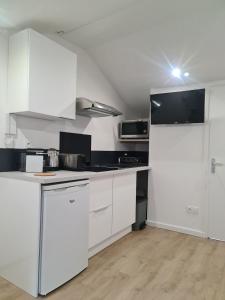 Appartements Le petit Strasbourg- Studio renove-3pers-Caluire : photos des chambres