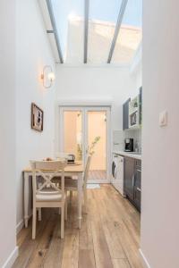 Appartements Merry Bail Centre ville Wifi : photos des chambres