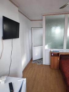 Hostel EMY Camere cu baie proprie aproape de plaja 3 Papuci