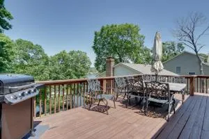 Lakefront Missouri Vacation Rental with Dock and Slip! - 卡姆登顿 Lakefront Missouri Vacation Rental with Dock and Slip! - 卡姆登顿