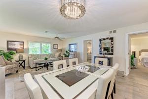 Sea Grape Inn 5- BEACHFRONT Property