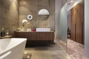 Grand Premium Double Room room in Grand Hotel Campione