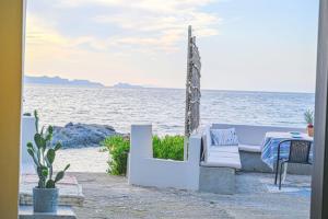Seaside House in Ravdouha