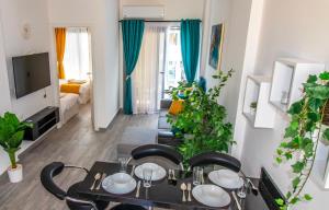 2 Bed Resort Apt-Sleeps 4-Balcony-Hotel Services