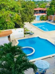 Tahuari Hotel - Tambo