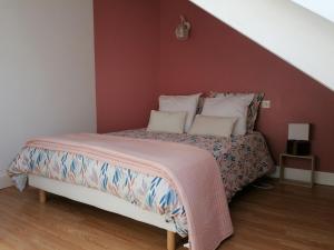 Maisons de vacances Maison de campagne avec jacuzzi : photos des chambres