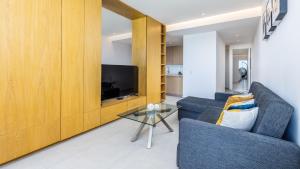 Brand New Condo Aria Ocean 501 by Kivoya