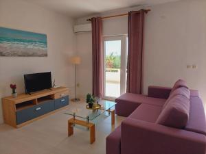 Apartments Donadic III, Caska