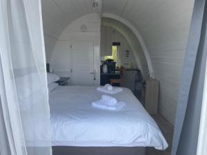 Cosy Glamping Pod with Ensuite WC Near Kingsbridge & Salcombe