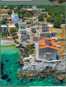 Family house near the sea - Éxo Nímfion