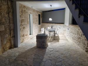 Apartman Meli in village Brusje