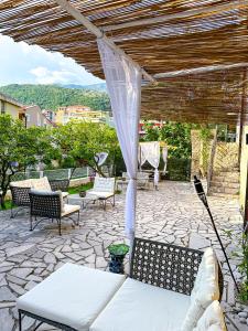 Serenita Stone House