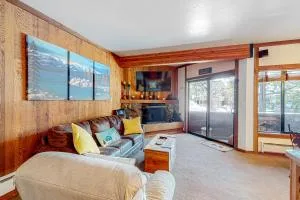 Mountain Time Escape - Alpine Meadows